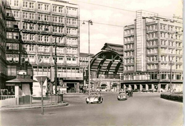 Berlin Alexanderplatz Hauptstadt der DDR
