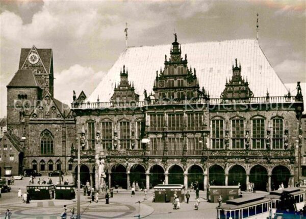 Bremen Marktplatz mit Rathaus Strassenbahn