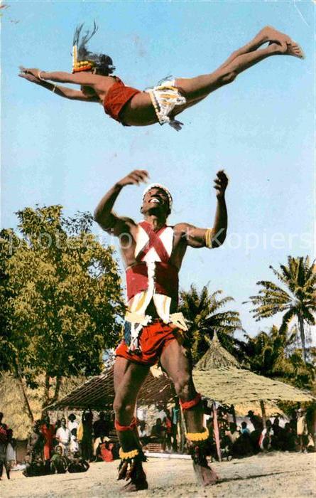 Tanz Taenzer Afrika Akrobatik Danseurs acrobatiques