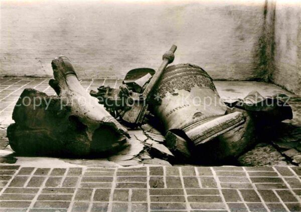 Kirchenglocke Churchbell Cloche Eglise Lübeck Marienkirche 1942 zerstörte Gloc