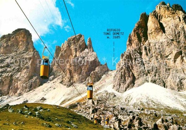 Seilbahn Dolomiti Passo Sella Rifugio Toni Demet