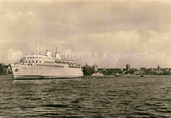 Faehre Ferry Bac Traghetto-- Fährschiff Sassnitz Rostock