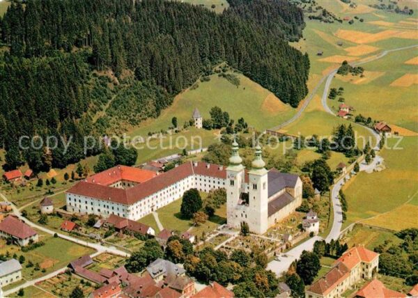 Gurk Dom Kirche Fliegeraufnahme