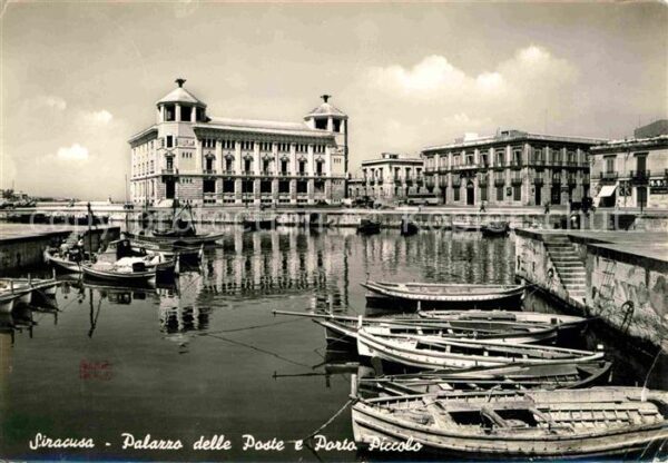 Siracusa Palazzo delle Poste e Porto Piccolo