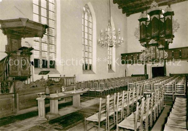 Dokkum Martinuskerk innen