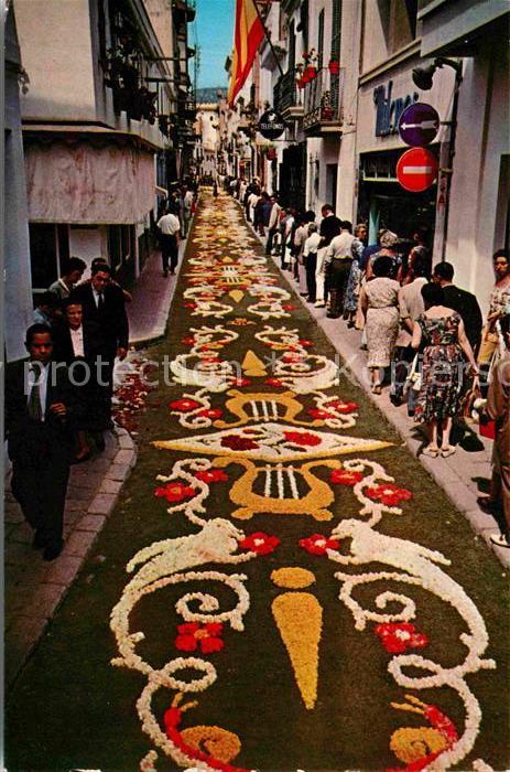 Sitges Calle de Jesus durante el Corpus