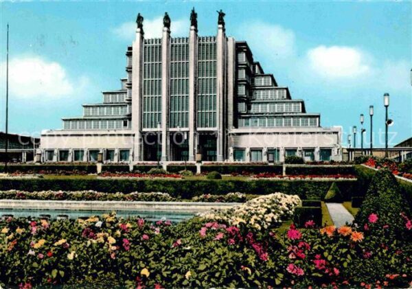 Bruxelles Bruessel Palais du Centenaire Palast
