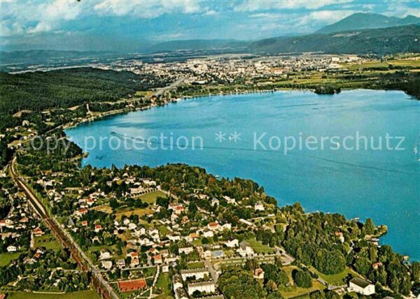 Krumpendorf Woerthersee Alpenseebad mit Blick auf Klagenfurt Fl