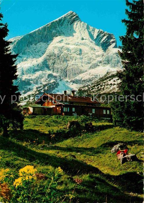 Garmisch-Partenkirchen Kreuzalm gegen Alpspitze Nordwand Bayer