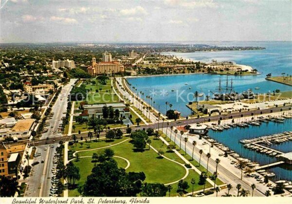 St Petersburg Florida Waterfront Park on Tampa Bay Vinoy Park