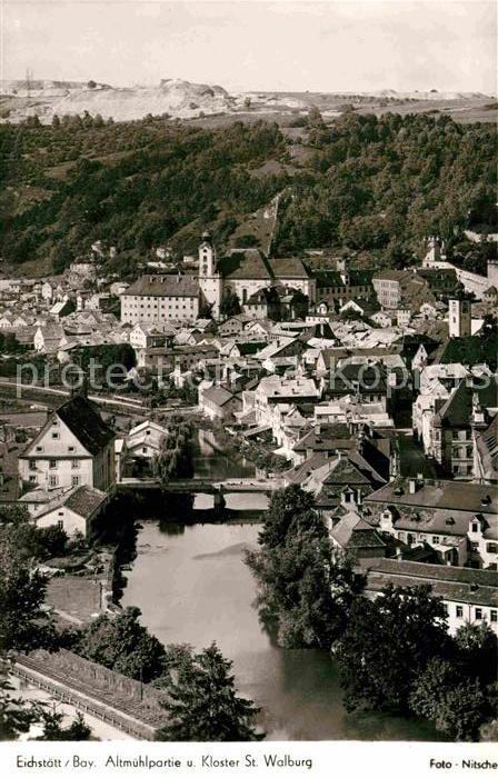 Eichstaett Oberbayern Stadtbild mit Altmühl und Kloster St Wa