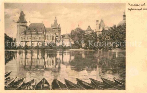 Budapest Schloss Vajdahunyad im Stadtwäldchen Se