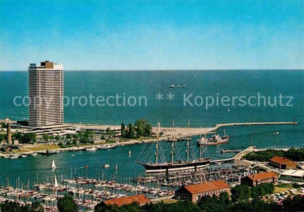 Travemuende Ostseebad Travemündung Yachthafen Segelschulschif