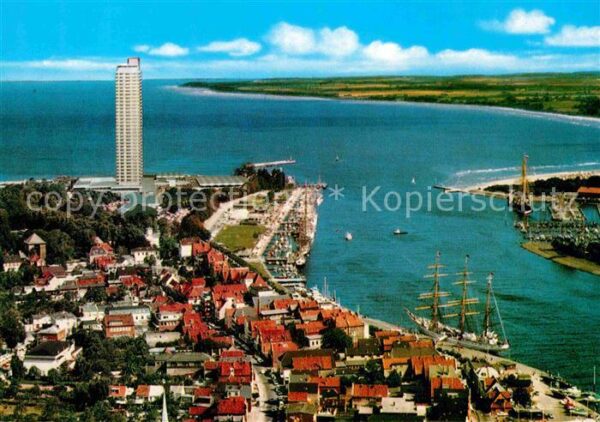 Travemuende Ostseebad Hafen Hotel Maritim Fliegeraufnahme