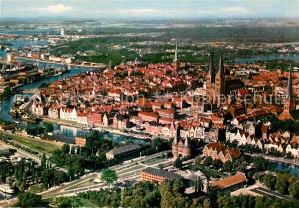 Luebeck Fliegeraufnahme