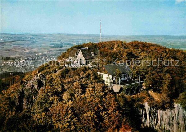 Oelberg Koenigswinter im Siebengebirge Fliegeraufnahme