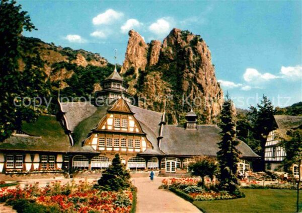 Bad Muenster Stein Ebernburg Bäderhaus mit Rheingrafenstein