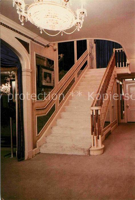 Persoenlichkeiten Elvis Presley Graceland Memphis Stairca