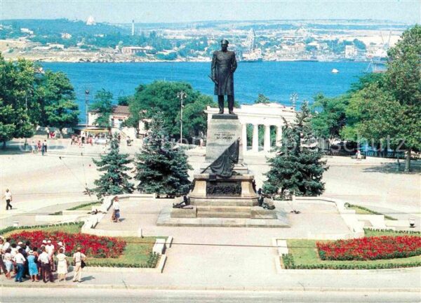 Sewastopol Krim Crimea Nachimow Denkmal