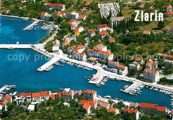 Zlarin Fliegeraufnahme mit Hafen