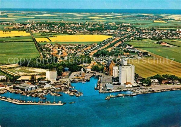 Insel Fehmarn Fliegeraufnahme Hafen Burg und Hafen vo