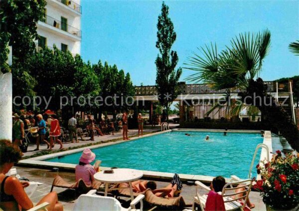 Malgrat de Mar Hotel Maripins Piscina y Jardin