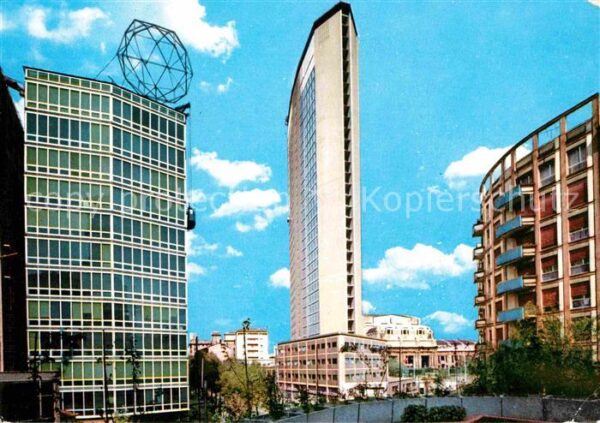 Milano Grattacieli Pirelli e Galbani Wolkenkra
