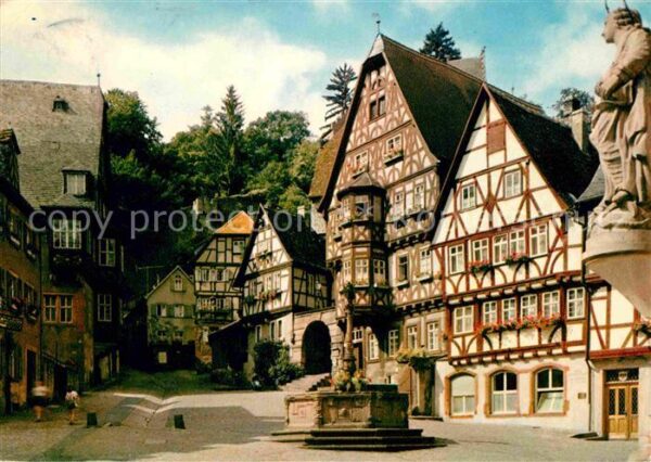 Miltenberg Main Marktplatz Brunnen Fachwerkhäuser Altst