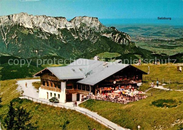 Berchtesgaden Rossfeldschihütte mit Blick auf Untersb