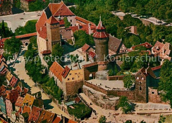Nuernberg Fliegeraufnahme Burg Erbauer Kaiser Kon