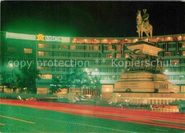 Sofia Sophia Denkmal Brüder Befreier Grand Hotel Sof