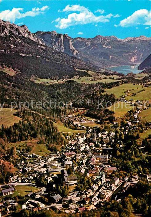 Bad Aussee Steiermark gegen Grundlsee Totes Gebirge Fliegerau