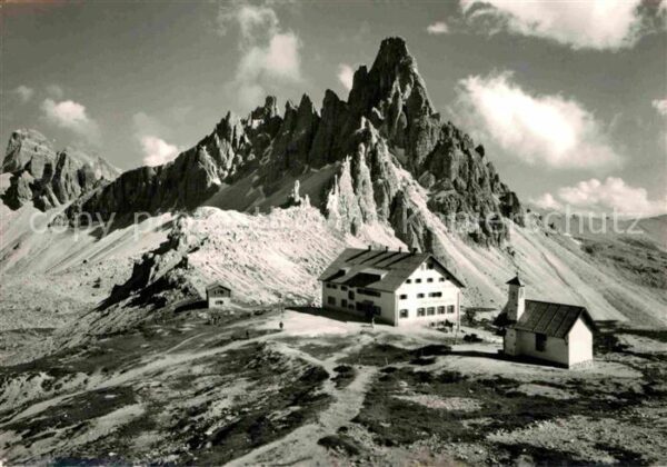 Sexten Sesto Suedtirol Rifugio Locatelli Tre Cime di Lavaredo