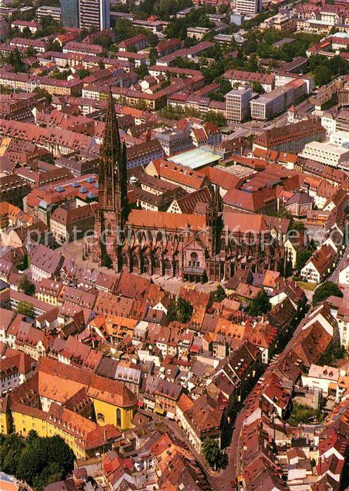 Freiburg Breisgau Fliegeraufnahme mit Münster und Altstad