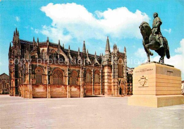 Batalha Statue de D. Nuno Alvares Pereira et le