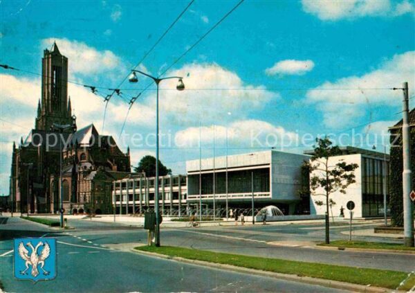 Arnhem Stadhuis met Grote Kerk