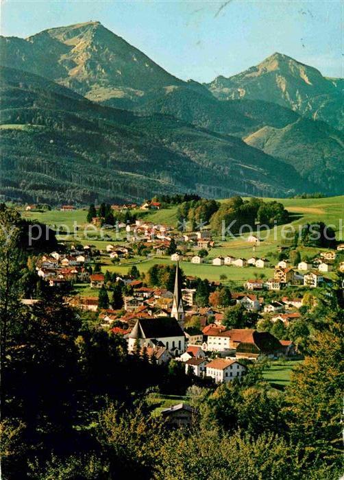 Siegsdorf Oberbayern mit Hochfelln und Hochgern