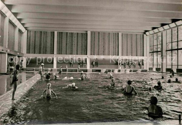 Kuehlungsborn Ostseebad FDGB Meerwasserschwimmhalle