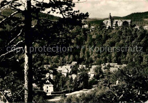 Schwarzburg Thueringer Wald Teilansicht mit Schloss