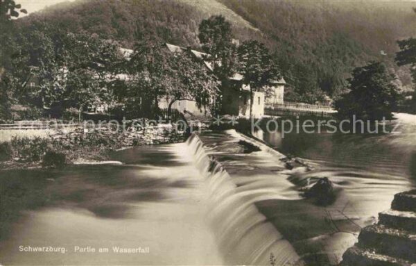 Schwarzburg Thueringer Wald Partie am Wasserfall