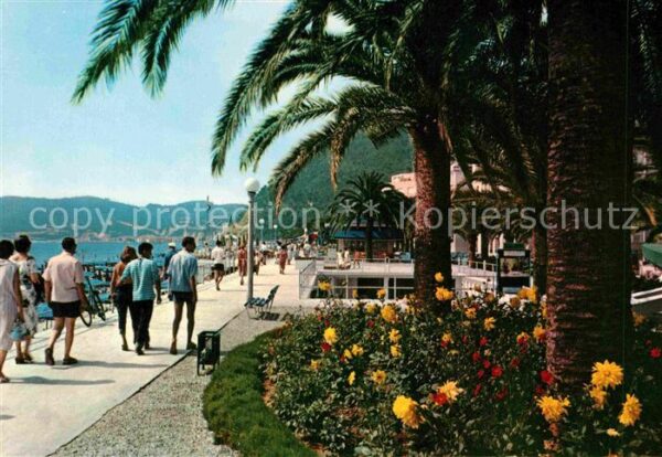 ALASSIO Savona Liguria IT Lungomare fiorito