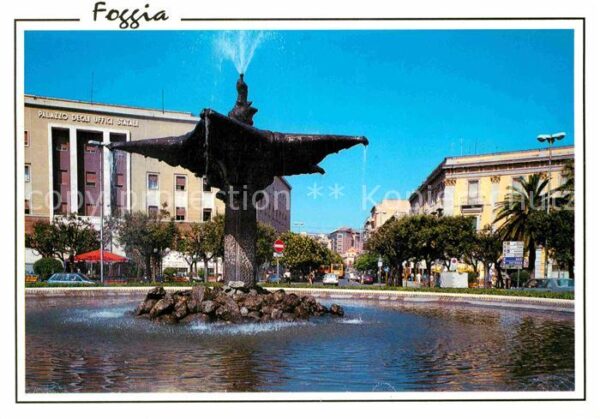 Foggia Piazza Cavour Fontana Platz Brunnen