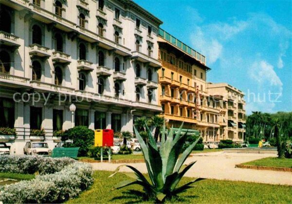 Viareggio Piazza Puccini