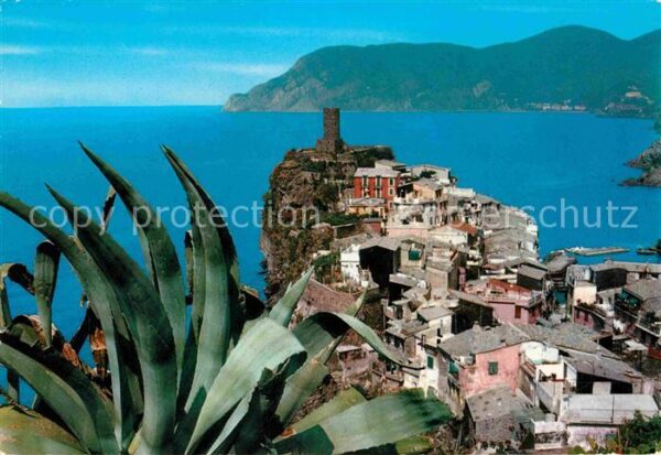 Vernazza Le Cinque Terre Fischerdorf Häuserparti
