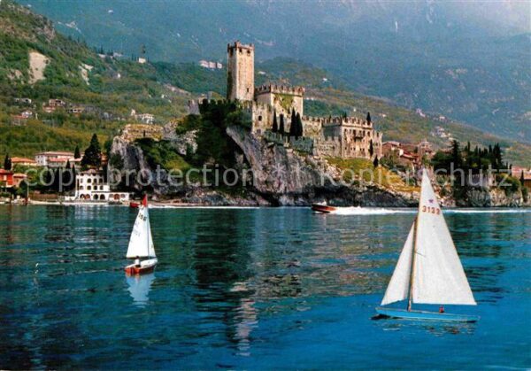Malcesine Lago di Garda Il Castello visto dal lago Schloss Gard