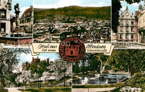 Offenburg Gesamtansicht Löwenbrunnen Rathaus Schl