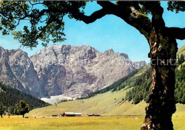 Engalm am grossen Ahornboden gegen Grubenkarsp