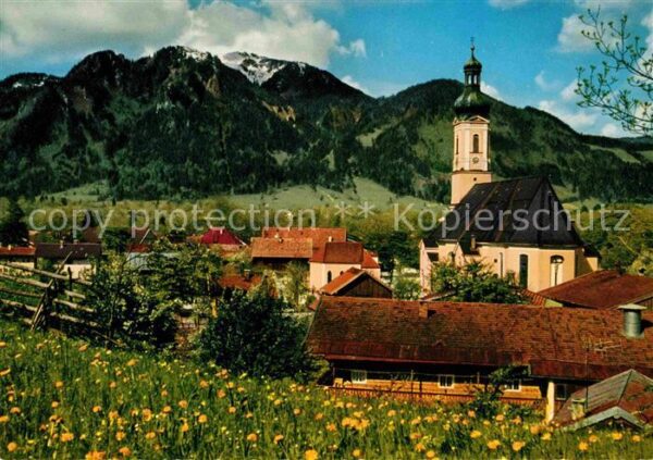 Lenggries Ortsansicht mit Kirche gegen Brauneck B