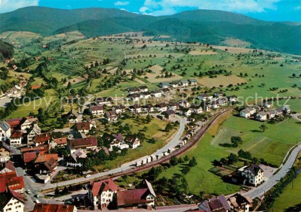 Oberharmersbach Luftkurort Schwarzwald Fliegeraufnahme