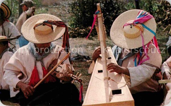 Chiapas Mexico Musicos de Zinacantan
